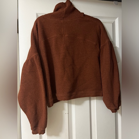 Lululemon “Peaceful Moments Pullover”: Copper: Turtleneck Cropped Sweater: M/L - Picture 3 of 4